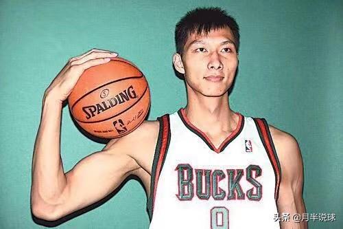 中途被裁的球员能拿到多少薪水（姚明打NBA挣了五个亿？盘点NBA的六位中国球员工资到底有多少）