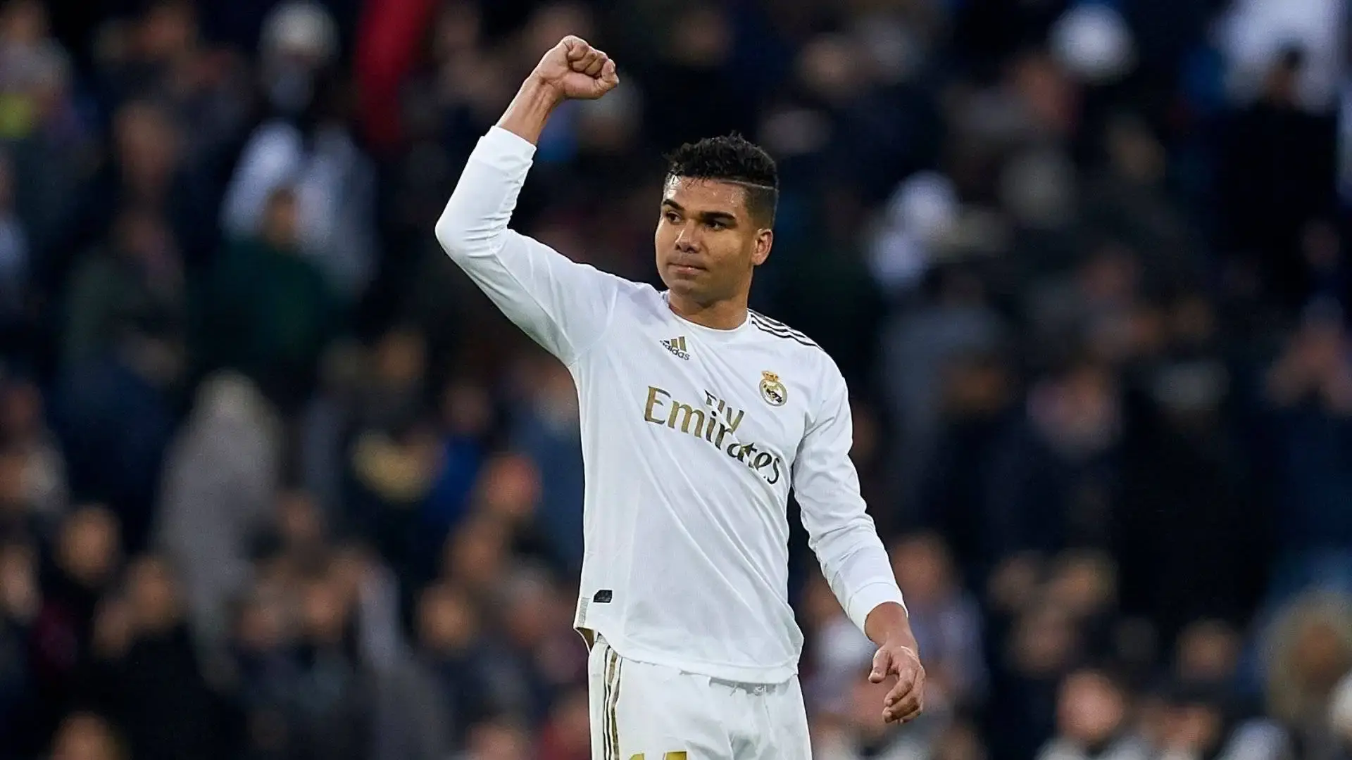 为什么齐达内获得欧冠（为什么齐达内能带领皇马实现欧冠三连冠？）