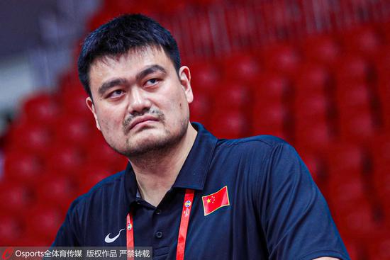 2014世界杯尼日利亚(9000万人日均收入仅13块,但这个非洲兄弟却拥有不止一个"姚明")