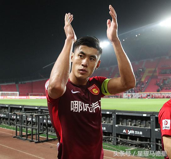 被众多现役国脚怒怼（身价1.5亿的国脚回击“解散国足”：有些人不看球，却爱落井下石）