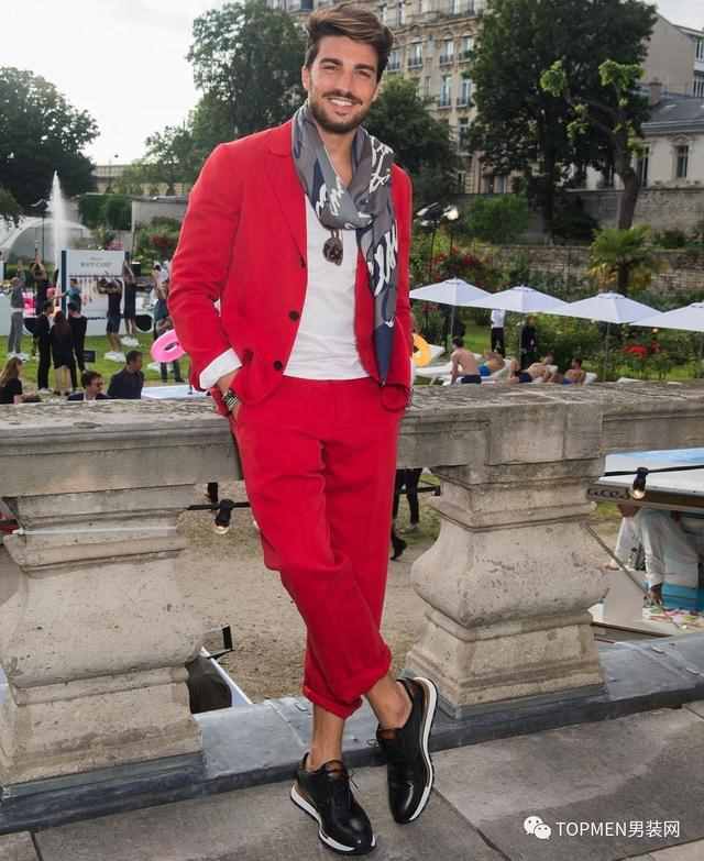 皮鞋网上买什么牌子好（男皮鞋买什么牌子好）