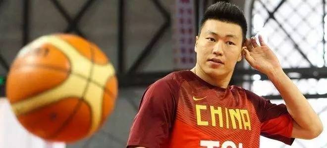 2017cba哪个队得第一（厉害了，李根！再创一个“第一”，成为CBA首位在两支球队都夺冠的球员！）