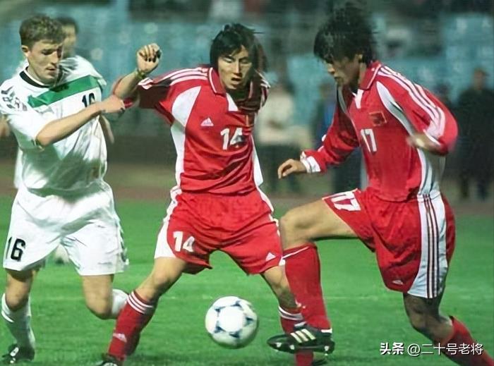 中国男足踢进世界杯是什么时候(世界杯回顾:2002年国足为什么能进世界杯?)