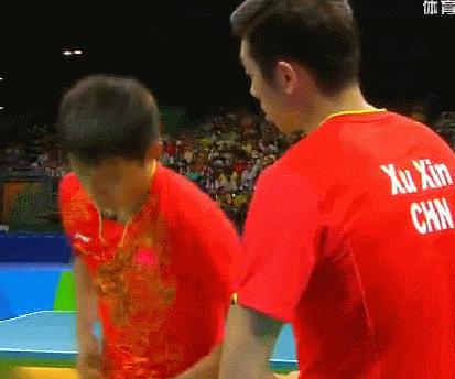 张继科腰为什么不好(张继科的腰伤竟然是如此严重,心疼!金牌荣光背后的痛楚)