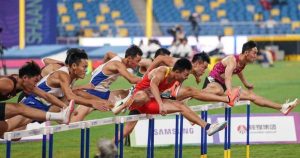 谢文骏追平刘翔全运会三连冠纪录(全运会|姜还是老的辣!谢文骏全运三连冠追平刘翔纪录)-华海博客