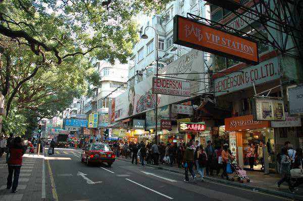 去香港买什么最划算（去香港买什么最划算2016香港购物攻略-ZOL问答）