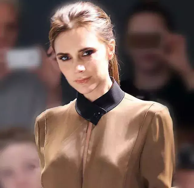 小贝离婚是真是假(小贝出轨致离婚?发言人称是无稽之谈!点评:谣言止于智者)