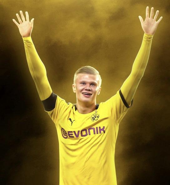 世界杯球场偷偷蹦迪（同样19岁 欧洲球员大杀四方 国内球员喝酒蹦迪）