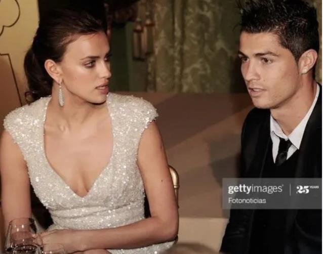 巴西世界杯开幕式模特(盘点各国“国宝级”超模,吉娘娘正和老公闹离婚,水果娜不敢现身)