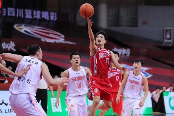 篮球视频直播55（「CBA」CCTV5+27日周一19：55直播常规赛 青岛取胜欲望强烈 吉林配合可圈可点）