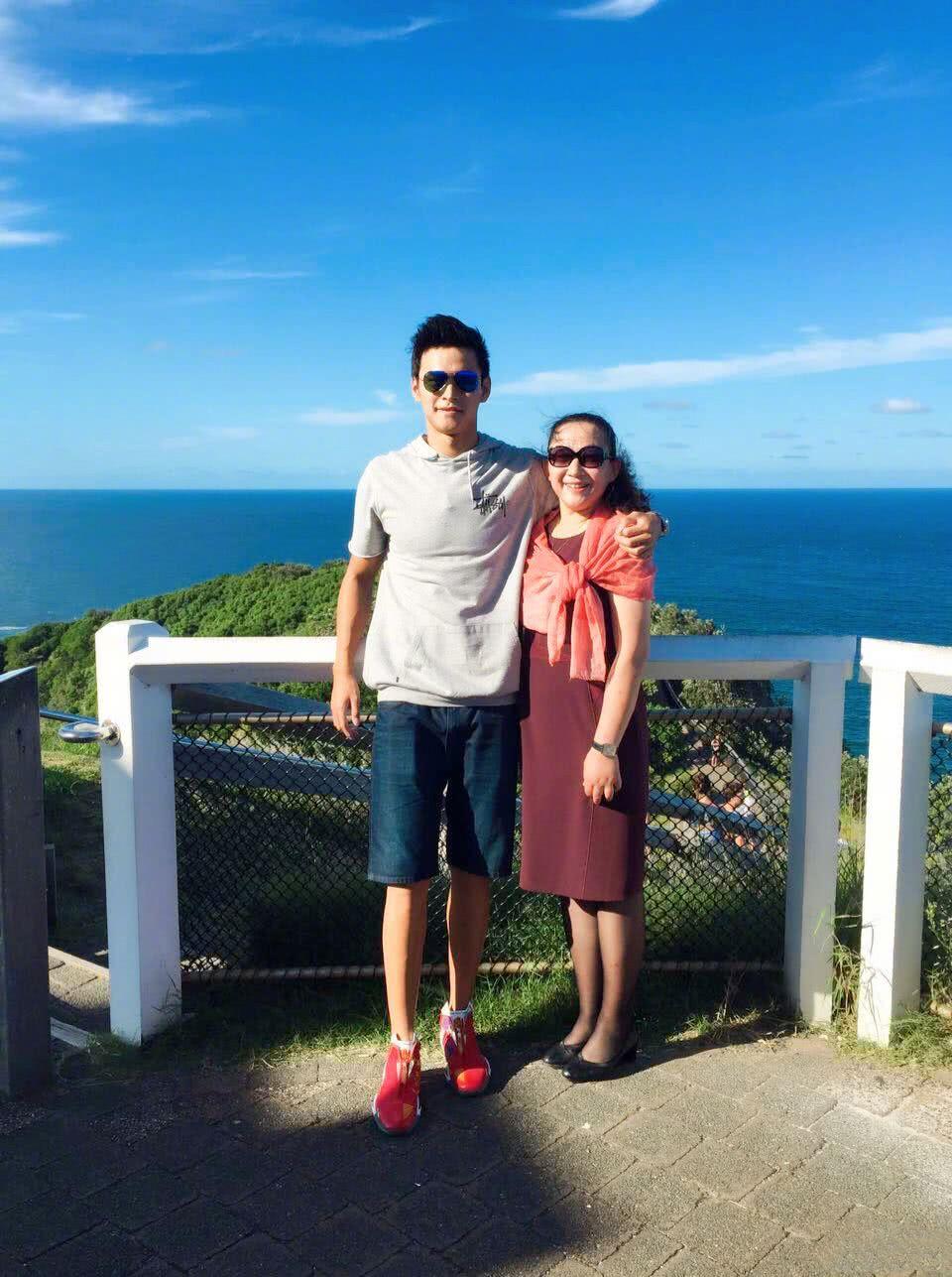 孙杨事件到底是怎么回事（孙杨的“毁灭史”：从“国民偶像”到惨被禁赛，他经历了什么？）