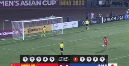 2019年女足世界杯任意球（亚洲杯-王珊珊绝平朱钰神勇中国女足点球战6-5日本，决赛会师韩国）