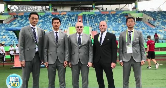 国足都无缘世界杯最后2场(半岛叨叨丨围炉相聚的世界杯,你准备好了吗?国足缺席,但中国元素满满)