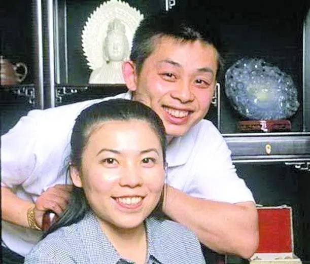 邓亚萍简历个人资料简介毕业学校（她身高1米55，却拿18块金牌，25岁读清华，35岁成剑桥博士，凭啥）