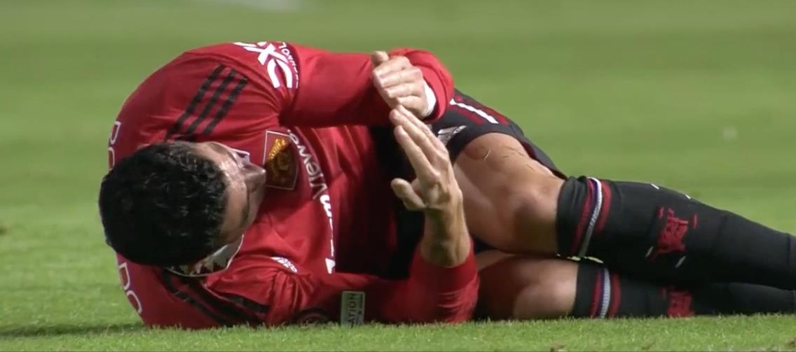 C罗空门不进全队最低分(8射0进球+空门不进!C罗首发打弱旅还哑火 赛季33射只进一粒点球)