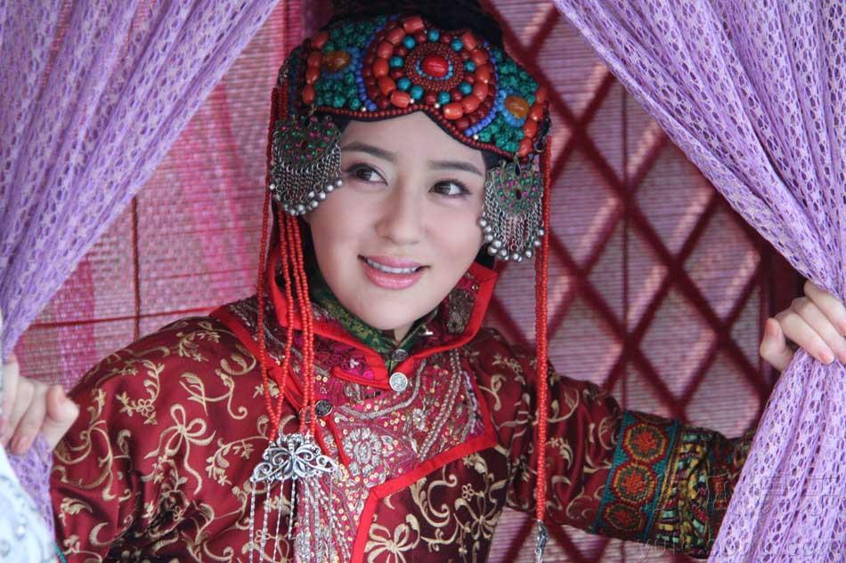 林丹汗八大福晋都有谁（林丹汗八大福晋之首，竟改嫁给皇太极，入主西宫，为其生下幼子）