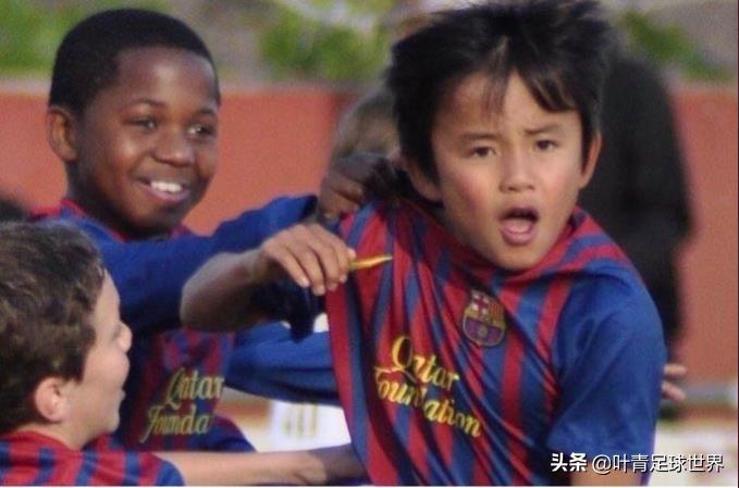 恒大足球青训怎么报名(探秘恒大足校:2万人报名,只招300人!百里挑一,全免费培养)
