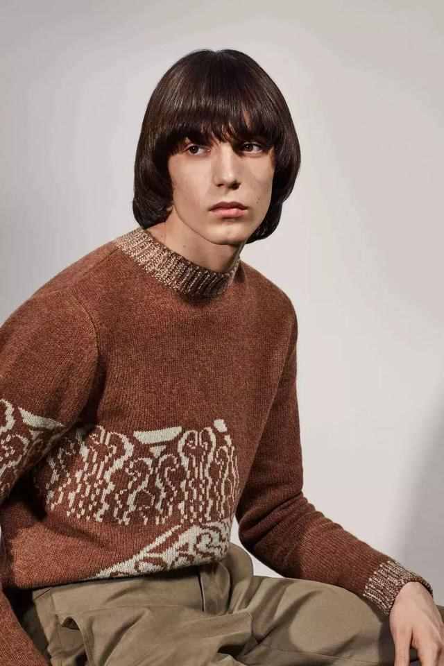 买毛衣什么牌子好（毛衣买什么牌子的好点）