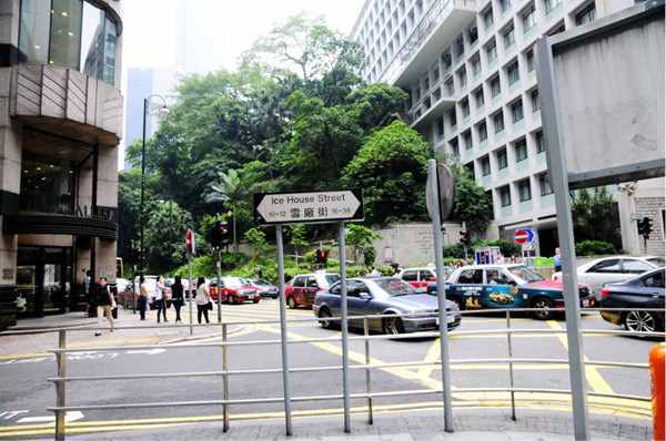 去香港买什么最划算（去香港买什么最划算2016香港购物攻略-ZOL问答）