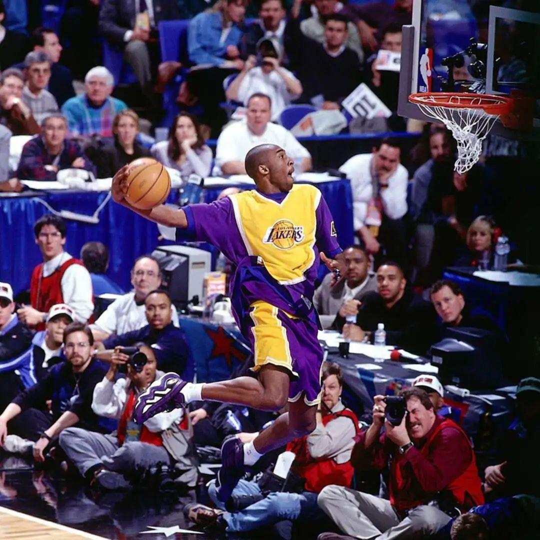 科比上脚过的球鞋（为何拒绝上脚第三代个人签名鞋？科比阿迪达斯时期球鞋全盘点）