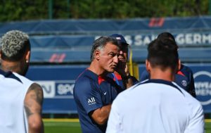 巴西球王内马尔有多帅(与姆总监对着干!巴黎新帅:内马尔必须留下)-华海博客