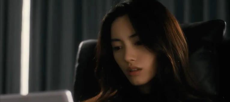 有地狱1980年由(恐怖片导演才是选美界的祖师爷!这些恐怖片女主一个比一个惊艳)