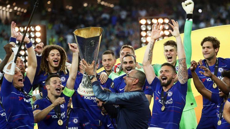 萨里英超冠军（30年前执教第8级 熬到60岁夺得欧联杯 最励志教练-萨里！）