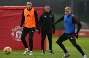 索尔斯克亚尽力了吗（索帅离开曼联后为女儿留在曼市，称已尽力！朗尼克暗批其用人决策）-华海博客