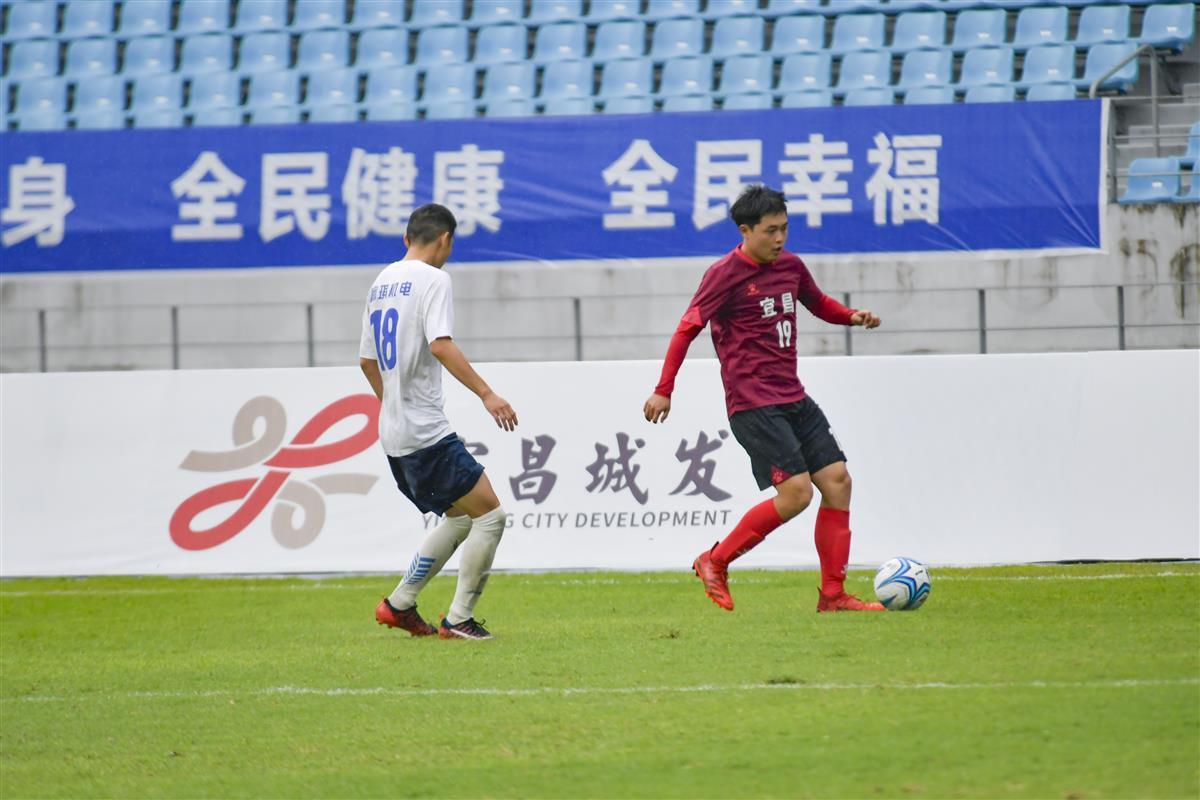 宜昌足球需要多少个人（宜昌夺冠）