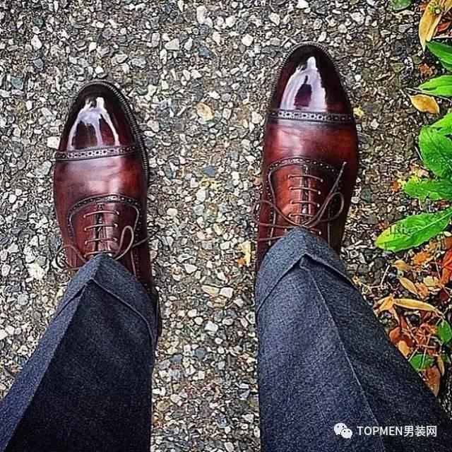 皮鞋网上买什么牌子好（男皮鞋买什么牌子好）