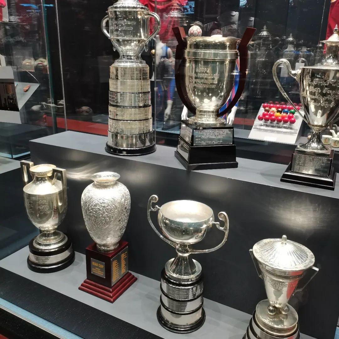 乒乓球世界杯奖杯（听藏品讲故事 - 七座世乒奖杯，一座精神丰碑）