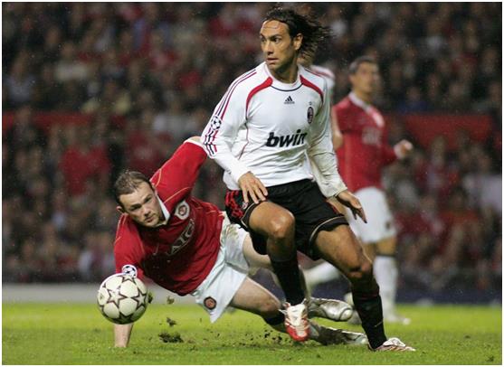 意大利足球队球员图片（意大利总统亲自颁发骑士勋章，内斯塔到底有多强？）