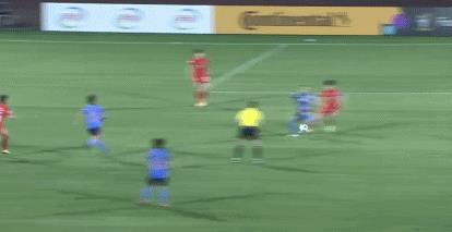 2019年女足世界杯任意球（亚洲杯-王珊珊绝平朱钰神勇中国女足点球战6-5日本，决赛会师韩国）