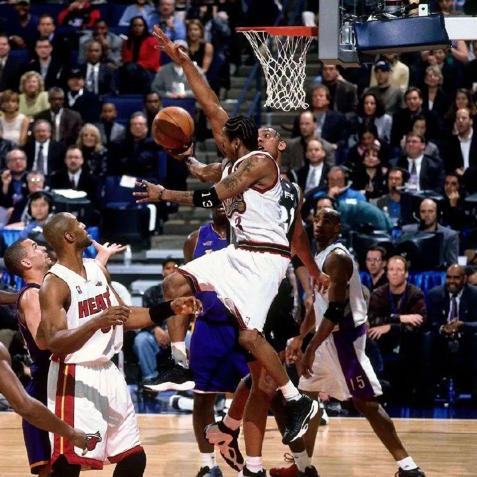 艾弗森球鞋系列（无冠也可奉为信仰的超级巨星！艾弗森未复刻签名鞋全盘点）