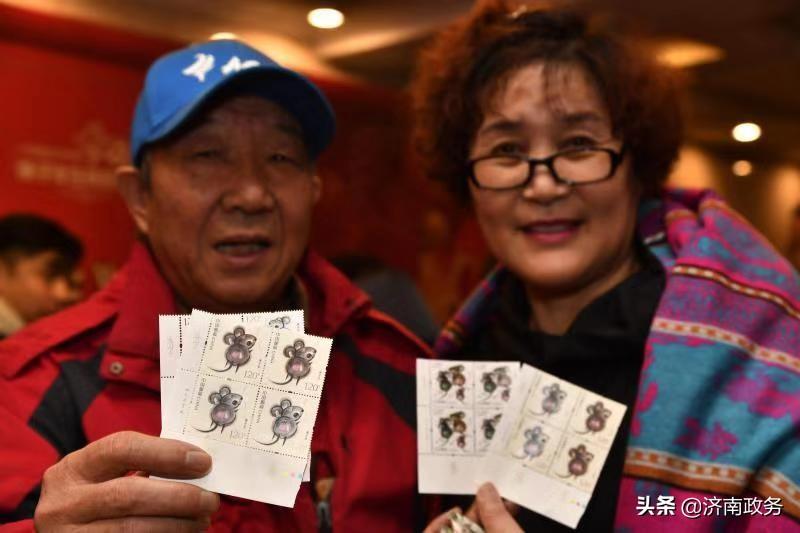 福娃全套大版票要多少钱（咱济南人韩美林设计的“鼠票”今亮相！78元的大版票网上炒出600元高价！）