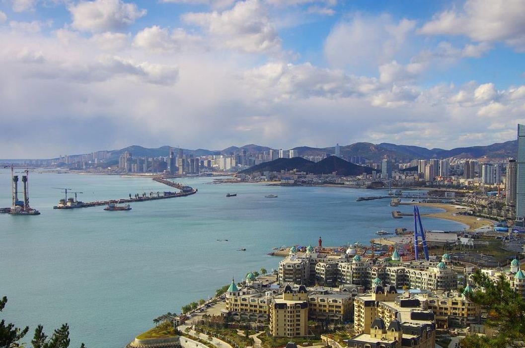 足球城是指哪个城市的别称(中国最尴尬的城市,属于东北却不说东北话,这是为啥?)