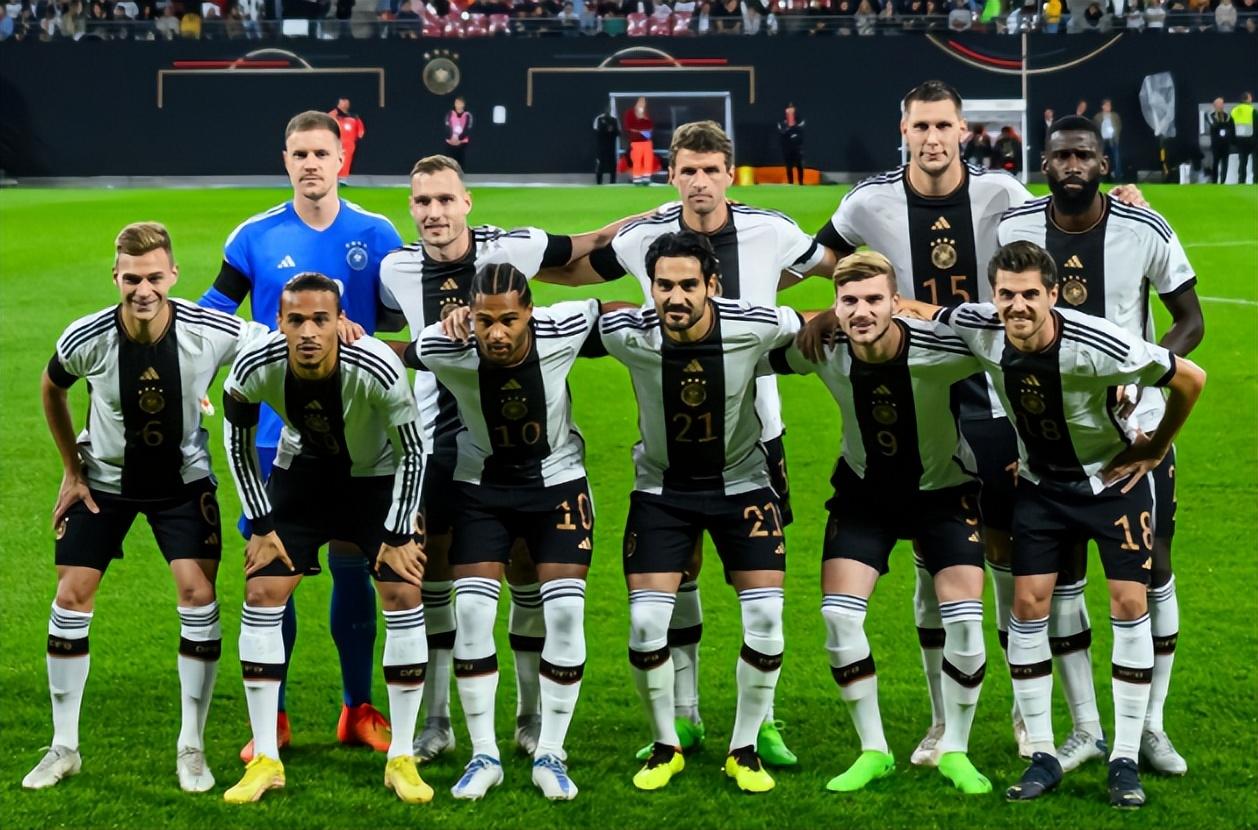 意大利男足国家队（足坛疯狂一夜：梅西传射阿根廷5-0狂胜，意大利3-1逆转，亚洲全败）