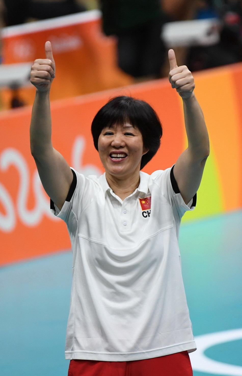 2015女排亚锦赛半决赛（回顾8年执教高光时刻：祝福郎指导，未来一切安好）