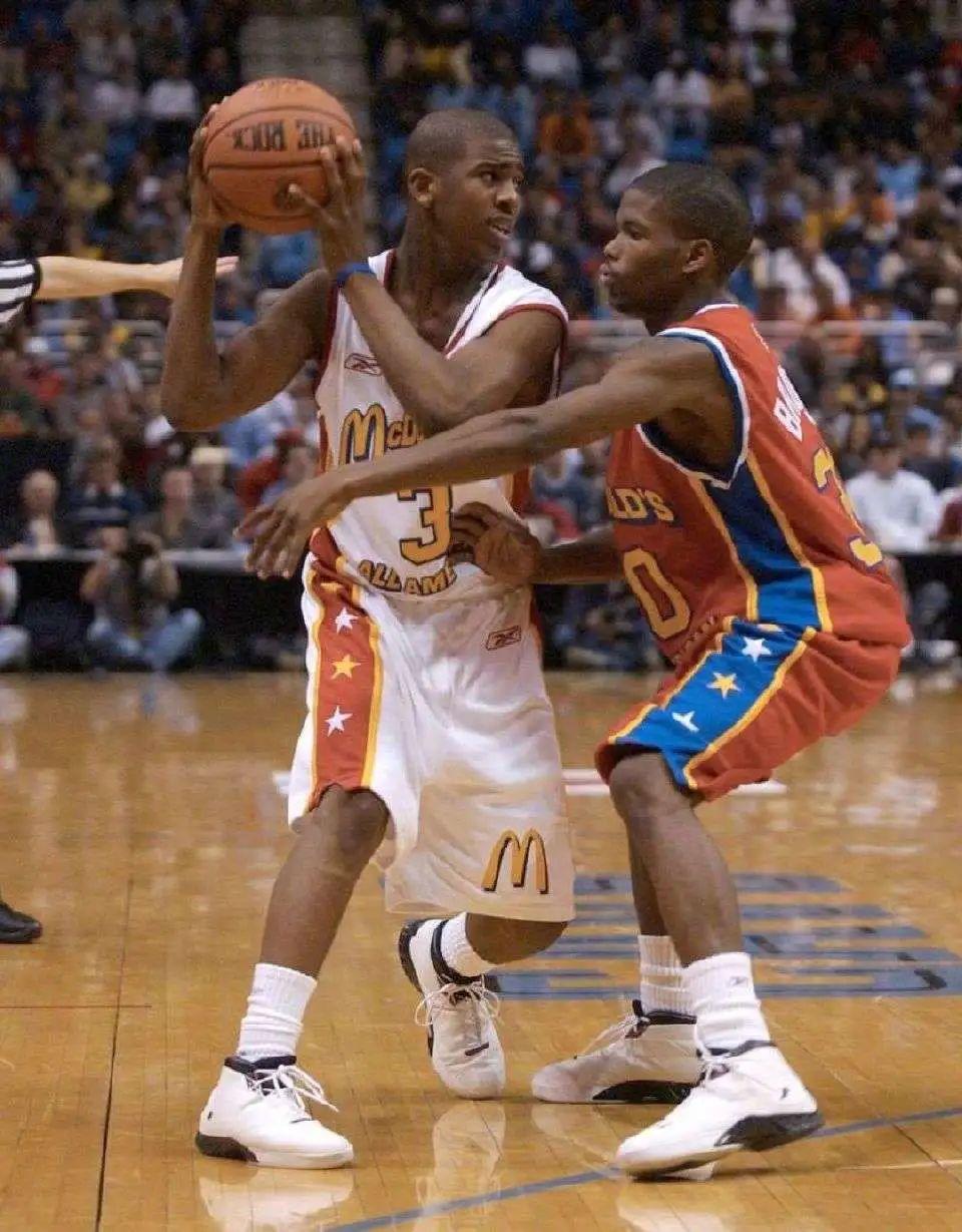 艾弗森球鞋系列（无冠也可奉为信仰的超级巨星！艾弗森未复刻签名鞋全盘点）