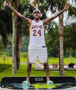 巴西球王内马尔有多帅(多才多艺的宝藏男孩?内马尔唱跳rap篮球都会!隔离期生活太丰富)-华海博客