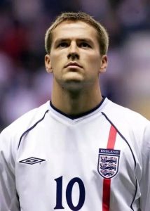 世界足坛十大美男(明明可以靠脸吃饭-盘点世界足坛十大美男)-华海博客