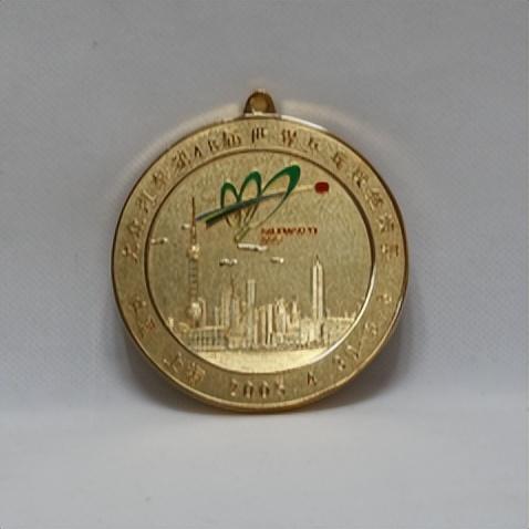 乒乓球世界杯奖杯（听藏品讲故事 - 七座世乒奖杯，一座精神丰碑）