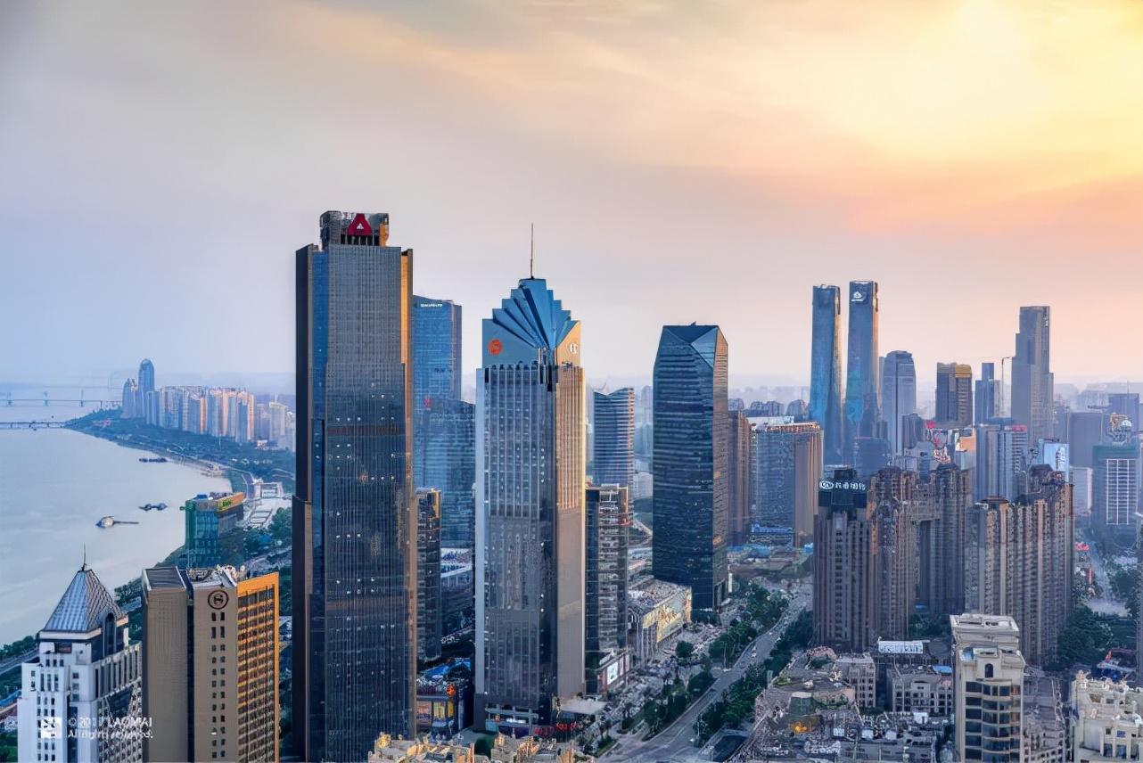 他们或许都是传奇（未来城市：南昌、嘉兴，2030年他们的高度也许会成为传奇）