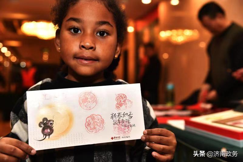 福娃全套大版票要多少钱（咱济南人韩美林设计的“鼠票”今亮相！78元的大版票网上炒出600元高价！）