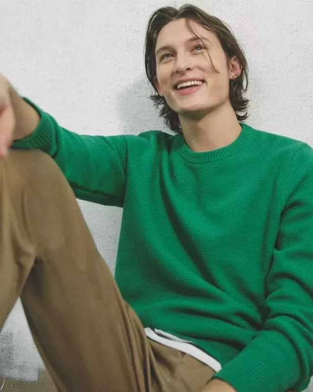 买毛衣什么牌子好（毛衣买什么牌子的好点）