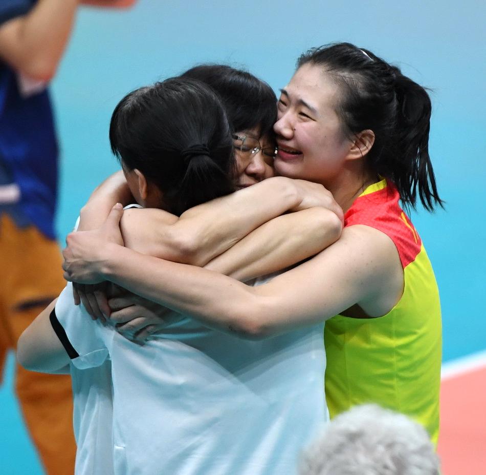 2015女排亚锦赛半决赛（回顾8年执教高光时刻：祝福郎指导，未来一切安好）