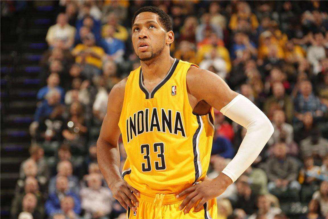 2005湖人选秀（盘点：美媒重排2005年选秀，拜纳姆变洗剪吹，路威同时有两位女友）