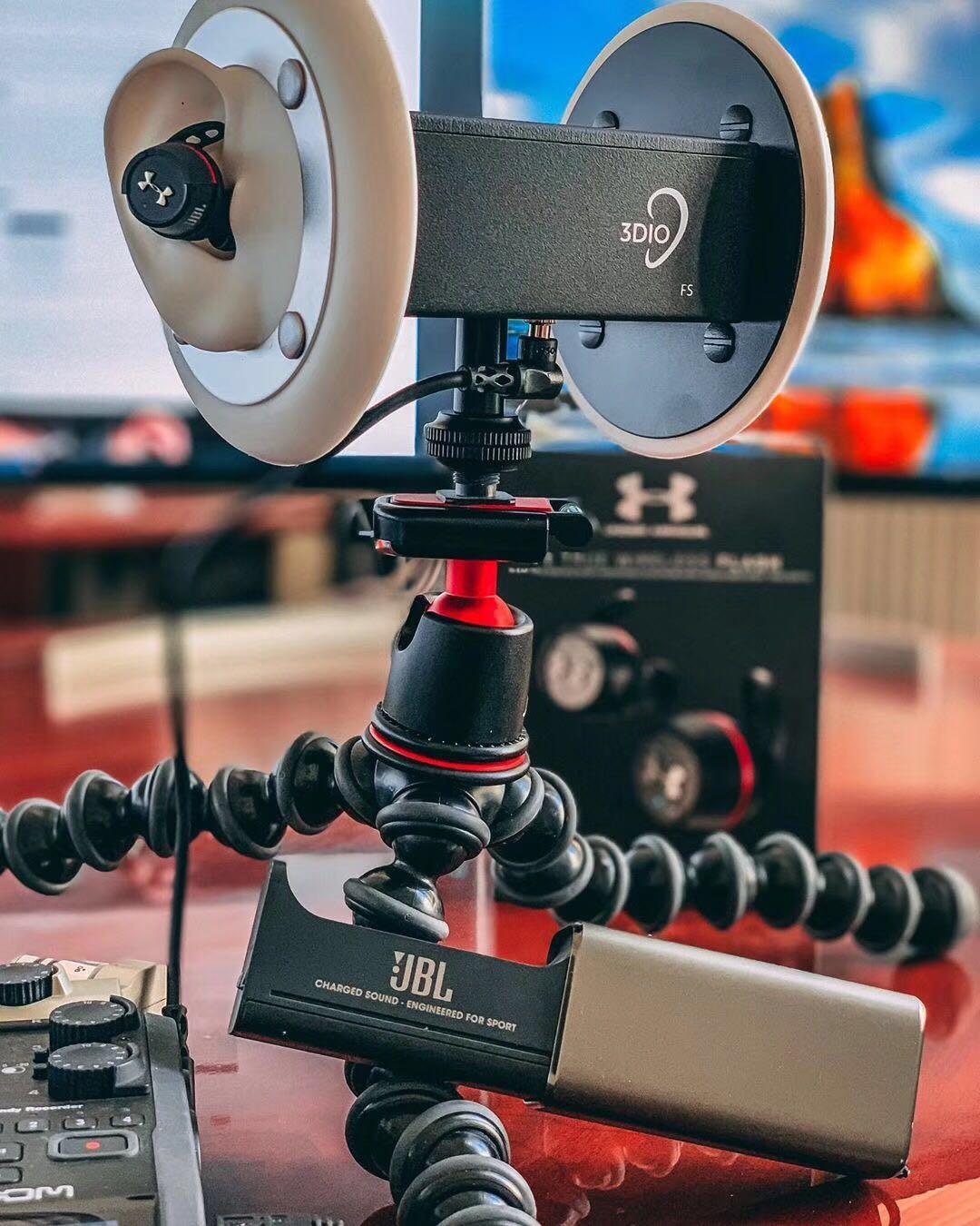 安德玛的篮球手感好吗(用过JBL耳机后,才知道在运动领域BOSE和B&O原来只是个弟弟)