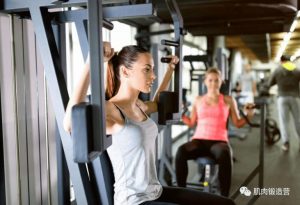 什么动作能让胸变大(什么动作练下胸)-华海博客