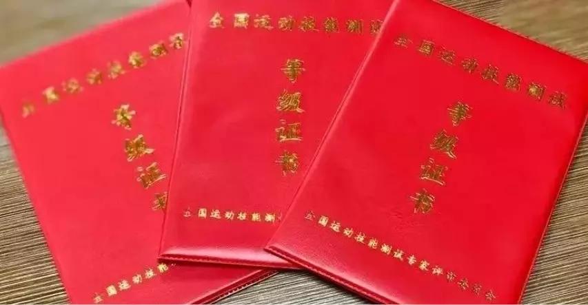 少儿足球考级先考几级(滨州的足球小将们注意啦,足球考级来了!)